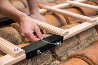 Echelle plate de toit 2 x 2 m Safety Roof en bois - HAILO