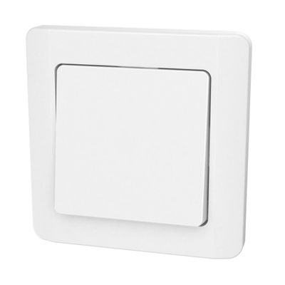 Lot de 3 prises 2 pôles + terre 16A et 1 interrupteur blanc - Nova