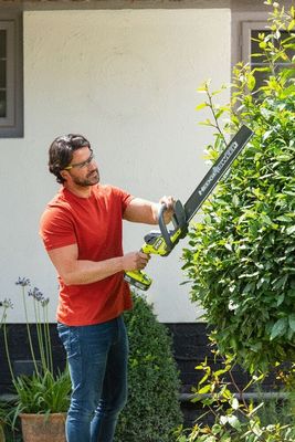 Taille-haie à batterie 18 V lame 50 cm RY18HT50A-0 RYOBI