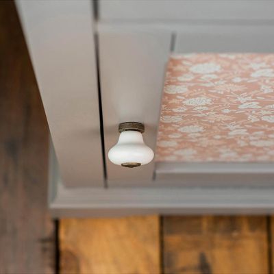 Bouton de meuble rond blanc porcelaine vieux laiton diamètre 31 mm par 4 REI