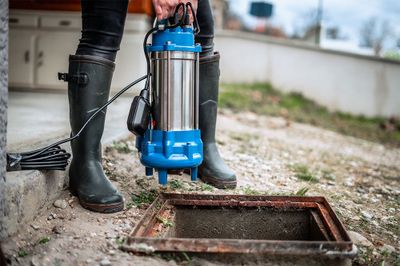 Pompe d'évacuation eau chargée avec dilacérateur 18 m³/h 1600 W ECCPRO500 SPID'O