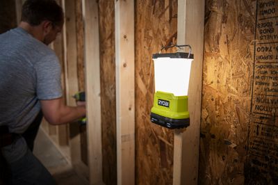 Lanterne one+ rll18-0 sans batterie RYOBI