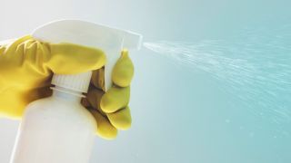 Nomenclature Nettoyant multi-usage et produit désinfectant