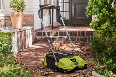 Balayeuse motorisée sans fil sans batterie 18 V R18SW3-0 ONE+ RYOBI