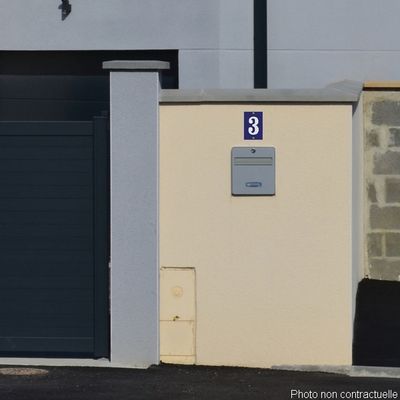 Plaque numéro de maison 7 MOTTEZ