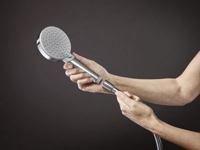 Douchette 2 jets 100 mm avec support mural et flexible chromés Vernis Blend Vario HANSGROHE