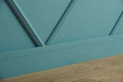 Surplinthe polymère HDPS CBC2 - 110 x 22 x 2000 mm - DECOFLAIR