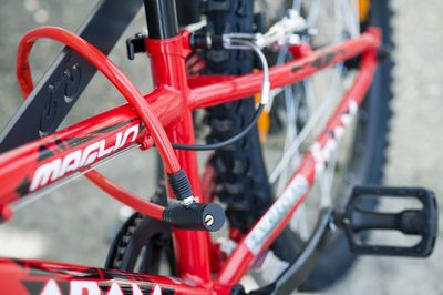 Cable antivol à clé 50 cm diamètre 5 mm THIRARD