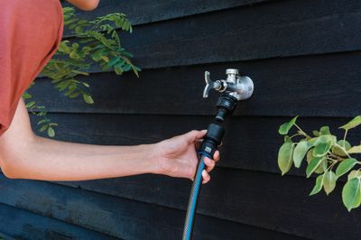 Nez de robinet FiberCompTM multi-filetage FISKARS