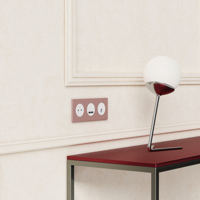 Plaque de finition 3 postes Odace 2025 rose grenat - SCHNEIDER ELECTRIC