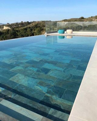 Carrelage de sol extérieur effet pierre de bali multicolor YANSET ép 9 mm 30 x 50 cm paquet de 1,05 m²