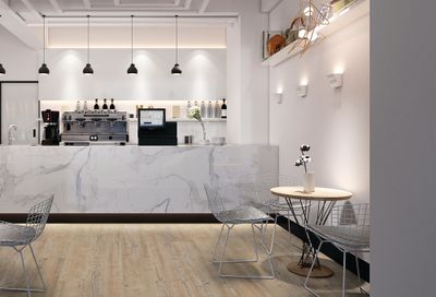 Sol vinyle effet bois beige RIVOLI ép 5,7 mm 22,9 x 1250 cm compatible pièce humide 2m²/pqt GERFLOR