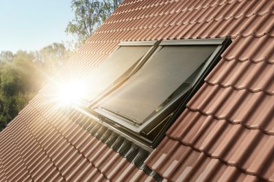 Store extérieur manuel l.55 x H.70 à 98 cm gris anthracite MHL CK00 5060 VELUX