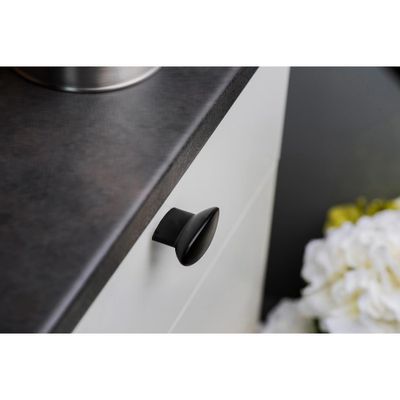 Bouton de meuble ovale noir mat 41 x 19 mm REI