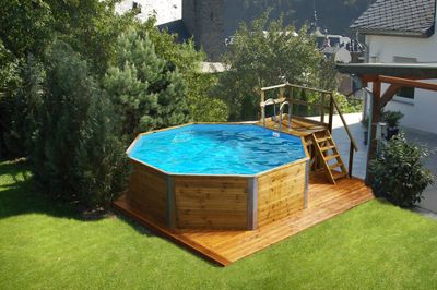 Piscine hors sol ronde bois massif Ø 500 cm  471 x 571 cm hauteur 116 cm, Livraison à domicile incluse - WEKA