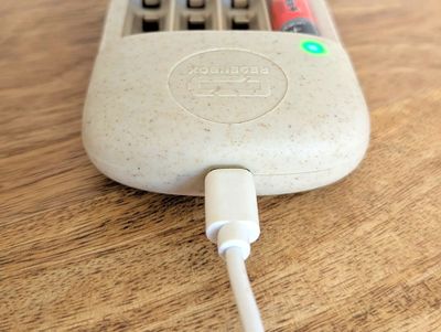 Régénérateur de piles alcalines AA / AAA - REGENBOX