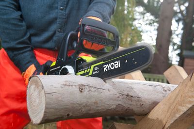 Tronçonneuse à batterie 18 V guide 30 cm OCS1830 RYOBI
