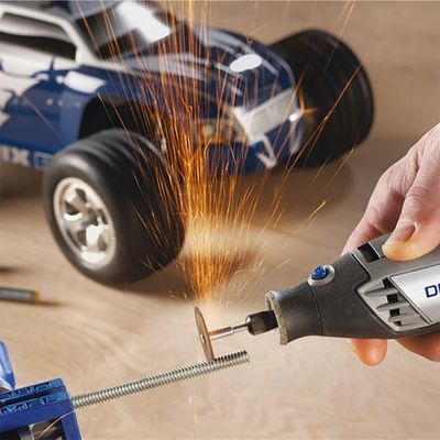 Outil multi-usage 130 W + 25 accessoires - DREMEL