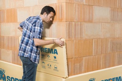 Panneaux de polystyrène rainuré bouveté - Épaisseur 30 mm - l. 0,60 x L.1,25 m colis de 14 panneaux SOPREMA