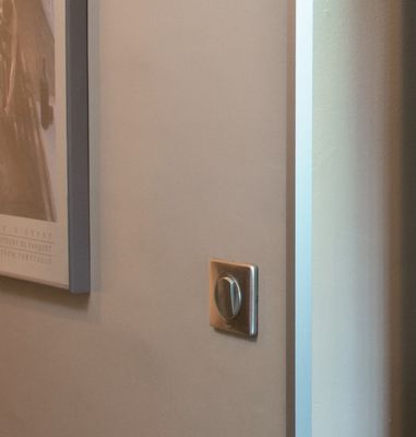 CORNIERE ALU ANODISE BROSSE 20X10X1,5MM 2,50M CQFD