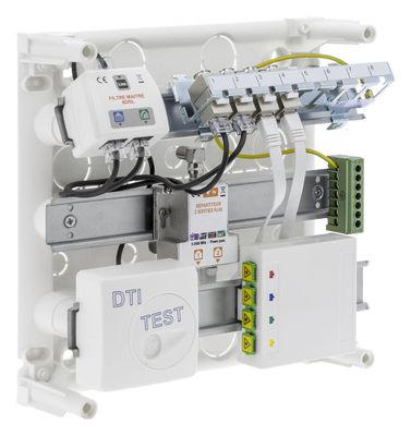 Coffret de communication grade 2TV 4 RJ45 + DTIO fibre - BATILEC