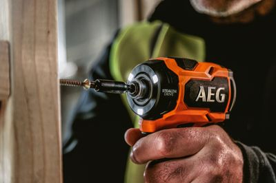 Visseuse à chocs sans fil 18 V BSS18OPSBL-0 (Brushless, Solo) - AEG