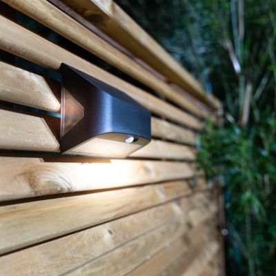 Applique extérieur solaire/USB LED détecteur de mouvements IP54 700 lumens lumière du jour - XANLITE