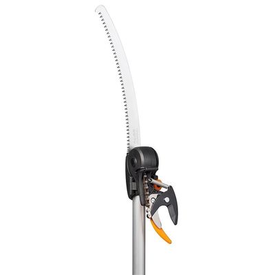 Coupe-branches téléscopique PowerGearTM X UPX86 et scie de 47cm UPX80 FISKARS