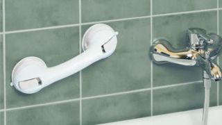 Nomenclature Accessoires d'aide aux personnes à mobilité réduite