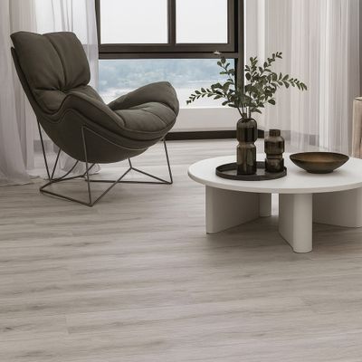 Sol vinyle décor bois gris SPC 82094 RIO ép 5 mm 122 x 18,3 cm paquet de 2,23 m² - AJ TIMBER