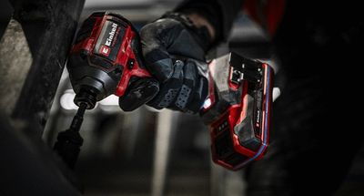 Visseuse Clé à chocs à percussion sans fil TP-CI 18/250-CLi BL