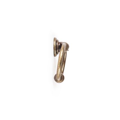 Anneau de meuble ovale style vieux laiton diamètre 66 mm REI