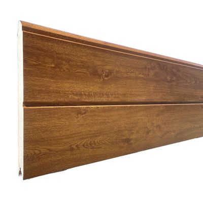 Porte de garage sectionnelle motorisée l.240 x h.200 cm rainurée chêne doré - SPADONE