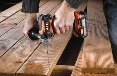 Perceuse à percussion + meuleuse sans fil 18 V FR18-AG-2BL-502MB (Brushless, 2 batteries + acc.) - AEG
