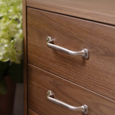 Poignée de meuble nickel mat entraxe 96 mm par 4 REI