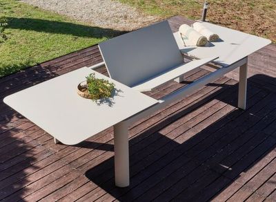 Table de jardin à rallonge DARIUS aluminium crème 230/350 x 120 cm, Livraison à domicile incluse - PROLOISIRS