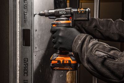 Riveteuse sans fil sans batterie 18 V BNZ18-0 - AEG