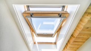 Nomenclature Fenêtre de toit et Velux