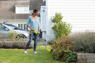 Coupe-bordure électrique 350 W 25 cm RLT3525 - RYOBI