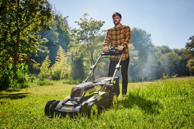 Tondeuse à batterie tractée 36 V 51 cm RY36LMX51A-160- RYOBI