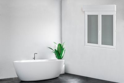 Fenêtre PVC 2 vantaux hauteur 95 x largeur 100cm avec volet roulant intégré