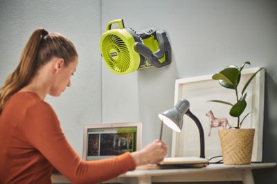 Ventilateur de table/chantier sans fil sans batterie RF18-0 ONE+ Ø 19 cm 18 V - RYOBI