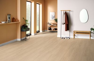 Sol stratifié décor chêne VICTORIA ép 8 mm 19,3 x 129,2 cm AC4 compatible pièce humide 1,99m²/pqt EGGER