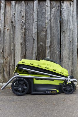 Tondeuse à gazon électrique 1300 W 33 cm RLM13E33S - RYOBI