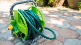 Nomenclature Enrouleur et chariot pour tuyau d'arrosage