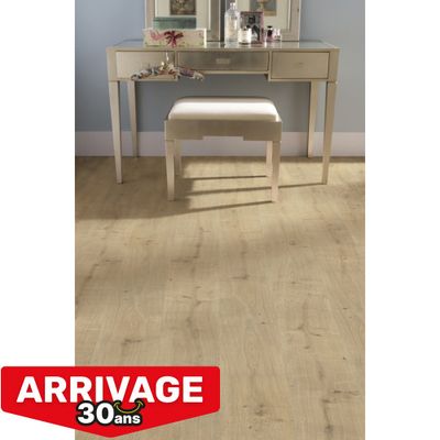 Sol stratifié décor bois NEW ENGLAND ép 7 mm 19,2 x 128,5 cm AC4 paquet de 2,47 m² AJ TIMBER