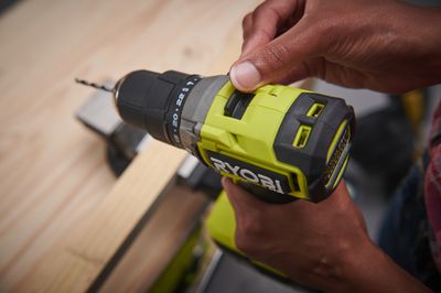 Perceuse à percussion sans fil 18 V ONE+ RPD18C1-2C52TA31 (2 batteries) - RYOBI