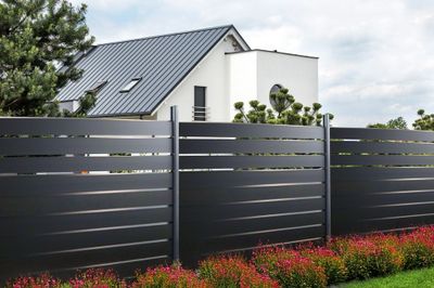 Lames de clôture aluminium claire voie gris texturé EvoluH 21 - 21 x 145 x 2000 mm - lot de 4 lames - DEBARGE
