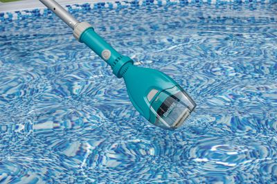 Balai aspirateur piscine à piles sans fil AQUATECH BESTWAY