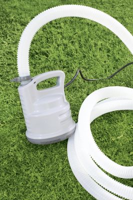 Pompe de vidange piscine avec tuyau BESTWAY